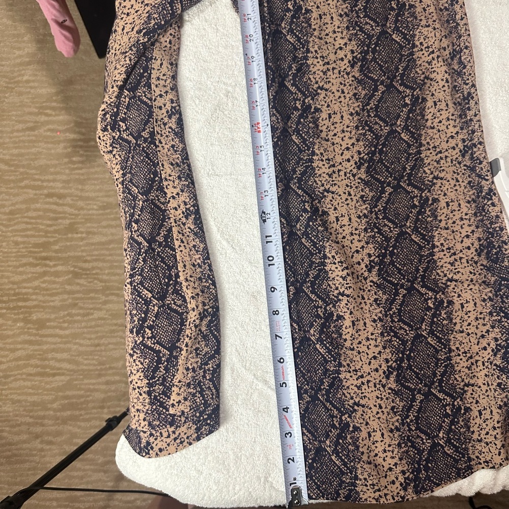 SIZE S Blue Life Tan and Blue Cropped Ankle Pants - Picture 8 of 9